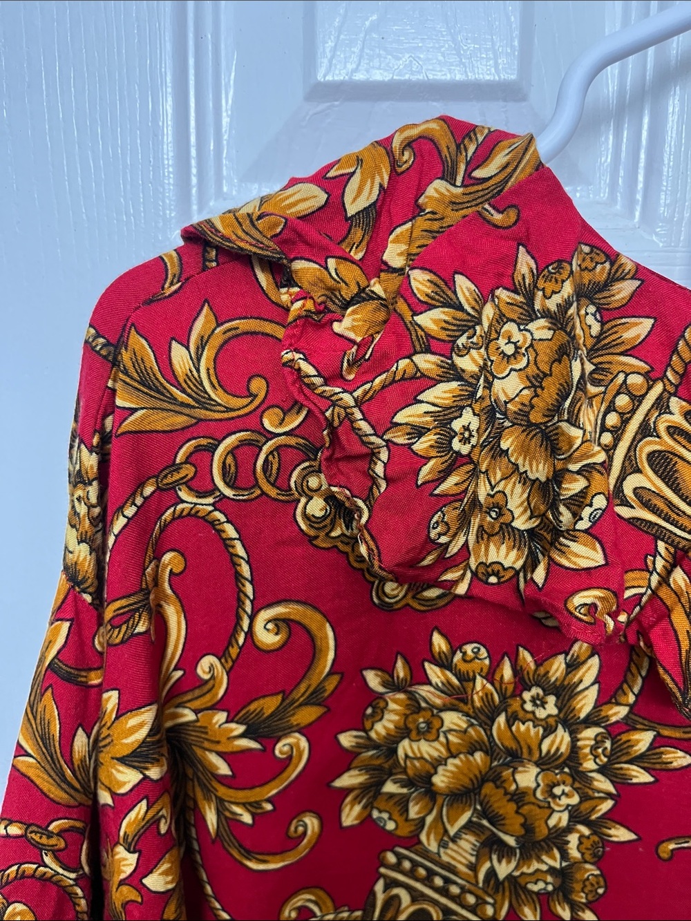 Red Floral Scroll Ruffle Button-Down Blouse - Picture 8 of 9